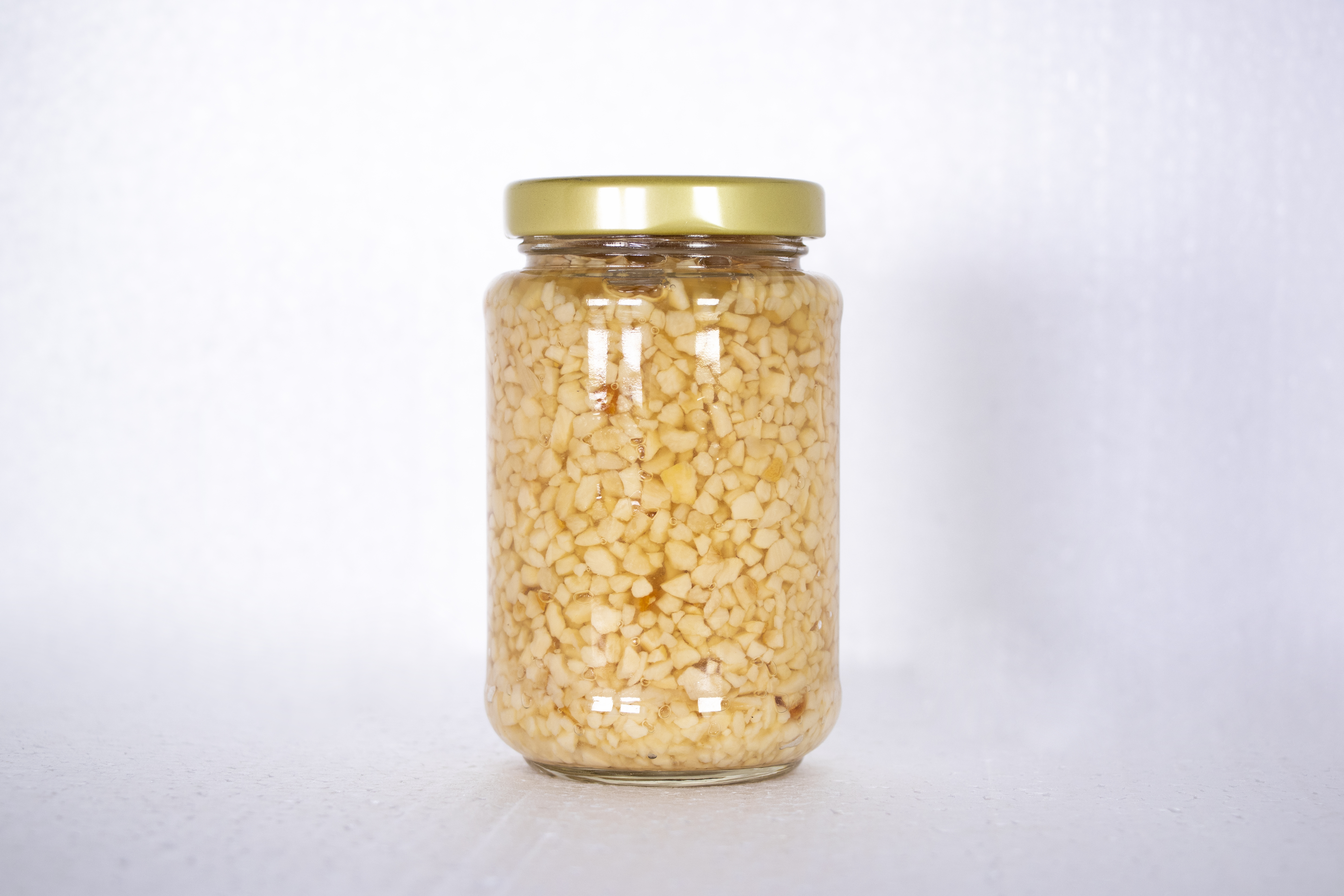 MINCED GARLIC (CHOPPED GARLIC)
